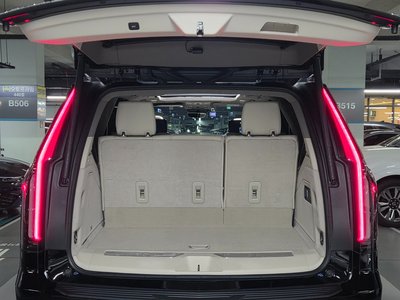 صورة 7 لـ 2023 Cadillac ESCALADE 5TH GENERATION