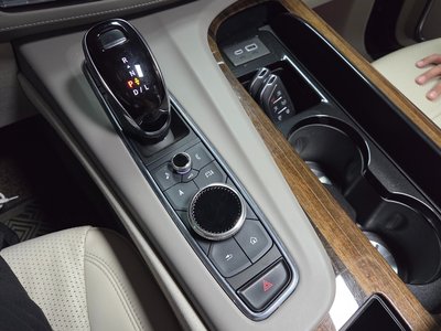 صورة مصغرة 19 لـ 2023 Cadillac ESCALADE 5TH GENERATION