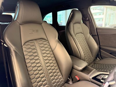 صورة مصغرة 20 لـ 2022 AUDI RS4 AVANT