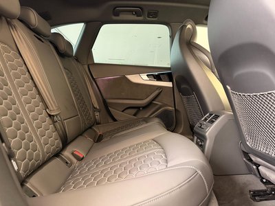 صورة مصغرة 40 لـ 2022 AUDI RS4 AVANT