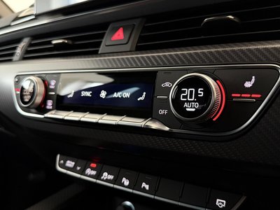 صورة مصغرة 30 لـ 2022 AUDI RS4 AVANT