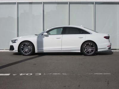 AUDI A8 - 5