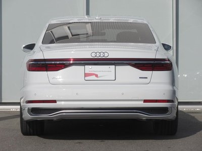 AUDI A8 - 7