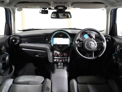 صورة 4 لـ 2021 MINI COOPER