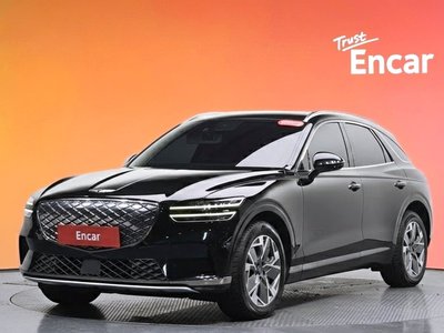 صورة 1 لـ 2022 Genesis ELECTRIFIED GV70