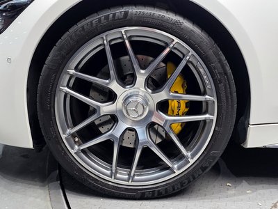 MERCEDES-BENZ GT AMG - 6