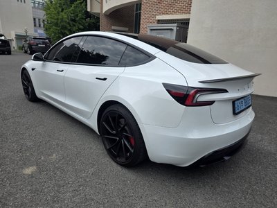 صورة 3 لـ 2024 Tesla MODEL 3