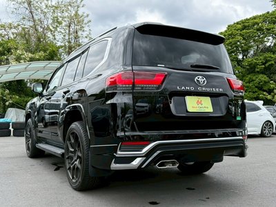 TOYOTA LAND CRUISER - 6