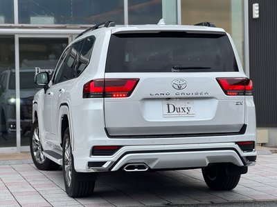 صورة 8 لـ 2025 Toyota LAND CRUISER 300