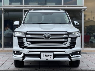 صورة 10 لـ 2025 Toyota LAND CRUISER 300