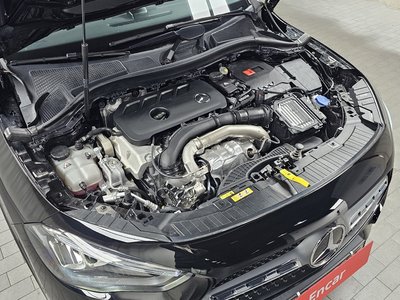 MERCEDES-BENZ GLA - 7