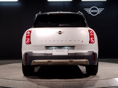 MINI MINI COUNTRYMAN - 8