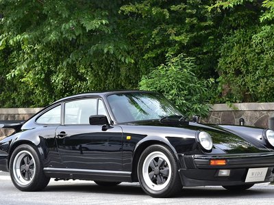 PORSCHE 911 - 1