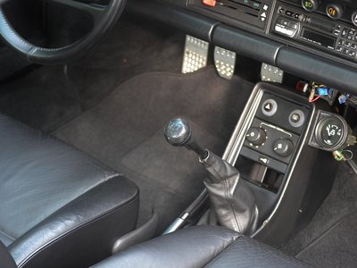 PORSCHE 911 - 10