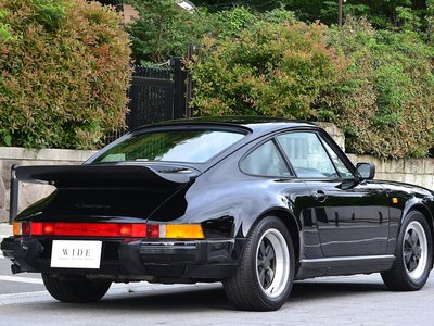 PORSCHE 911 - 2