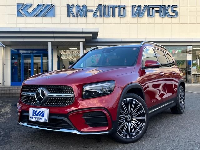 MERCEDES-BENZ GLB - View 1