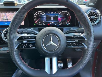 MERCEDES-BENZ GLB - 7