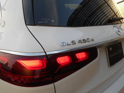 2025 Mercedes-BENZ GLS 照片 5