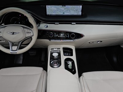2022 Genesis ELECTRIFIED GV70 photo 5