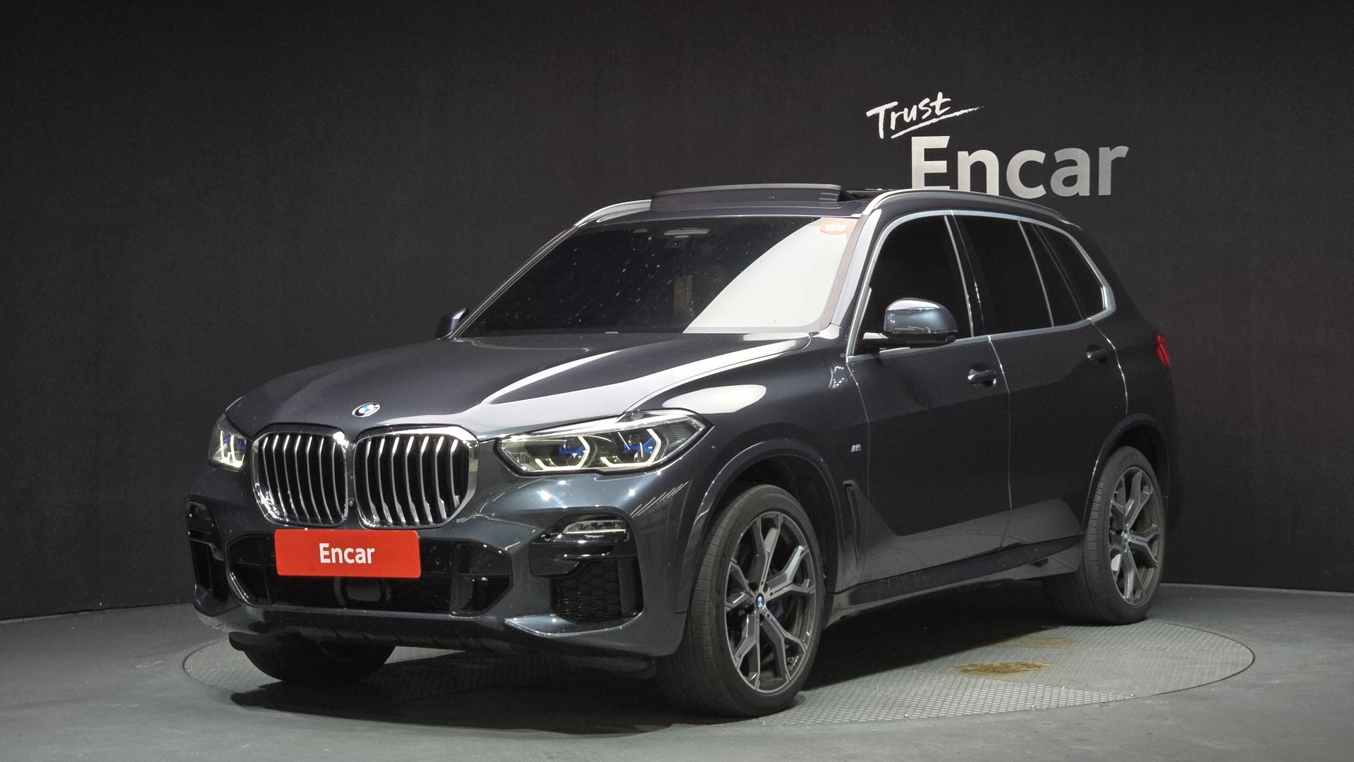 BMW X5 - View 1