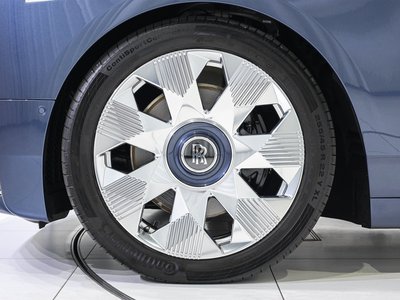 صورة 8 لـ 2023 ROLLS-ROYCE PHANTOM