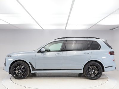 BMW X7 - 7