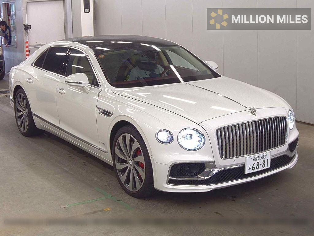 BENTLEY FLYING SPUR - View 1