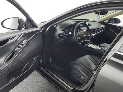 GENESIS G80 (RG3) - 10