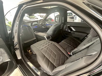 BMW 7 SERIES - 8