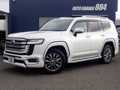 TOYOTA LAND CRUISER 300 - 1