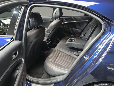 2025 Genesis THE NEW G70 SHOOTING BRAKE thumbnail 17