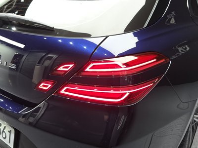 2025 Genesis THE NEW G70 SHOOTING BRAKE 照片 10