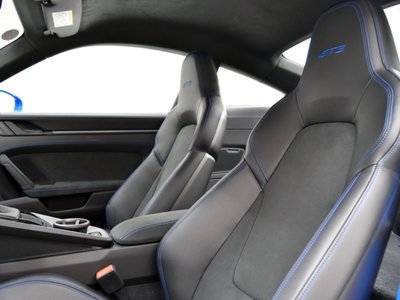 PORSCHE 911 - 9