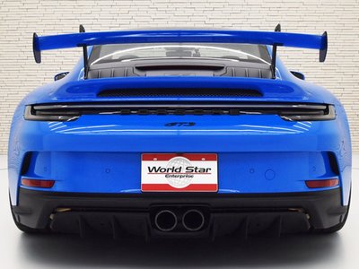 PORSCHE 911 - 4