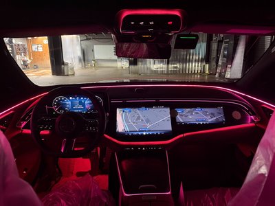 MERCEDES-BENZ E-CLASS - 4