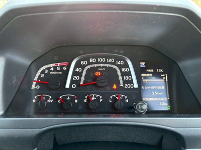 TOYOTA LAND CRUISER 70 - 8