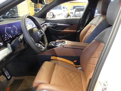 BMW 5 SERIES - 10