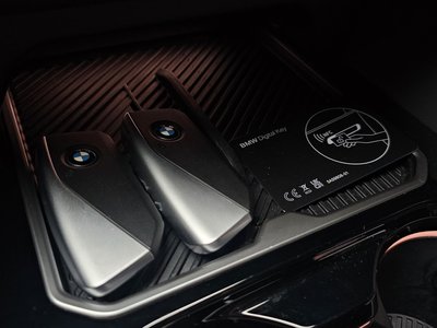 صورة مصغرة 31 لـ 2025 BMW 5 SERIES
