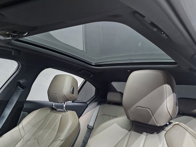 صورة مصغرة 33 لـ 2025 BMW 5 SERIES
