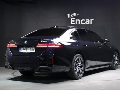 صورة 4 لـ 2025 BMW 5 SERIES