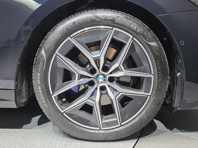 صورة 8 لـ 2025 BMW 5 SERIES