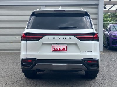 صورة مصغرة 21 لـ 2024 Lexus LX