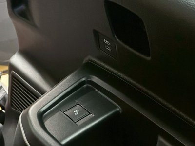 صورة مصغرة 36 لـ 2024 Toyota LAND CRUISER 250