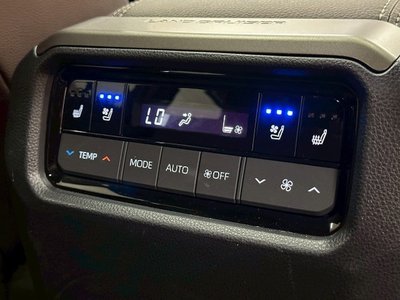 صورة مصغرة 40 لـ 2024 Toyota LAND CRUISER 250