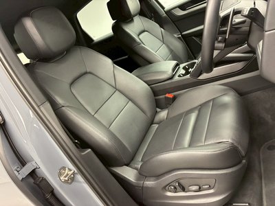 PORSCHE CAYENNE - 4