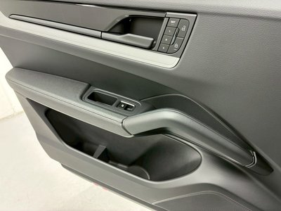 2024 Porsche CAYENNE thumbnail 72