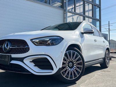 MERCEDES-BENZ GLA - 1