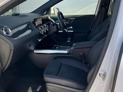 MERCEDES-BENZ GLA - 10