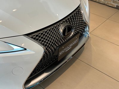 LEXUS LC - 10