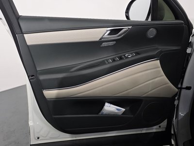 2025 Genesis GV80 — миниатюра 14